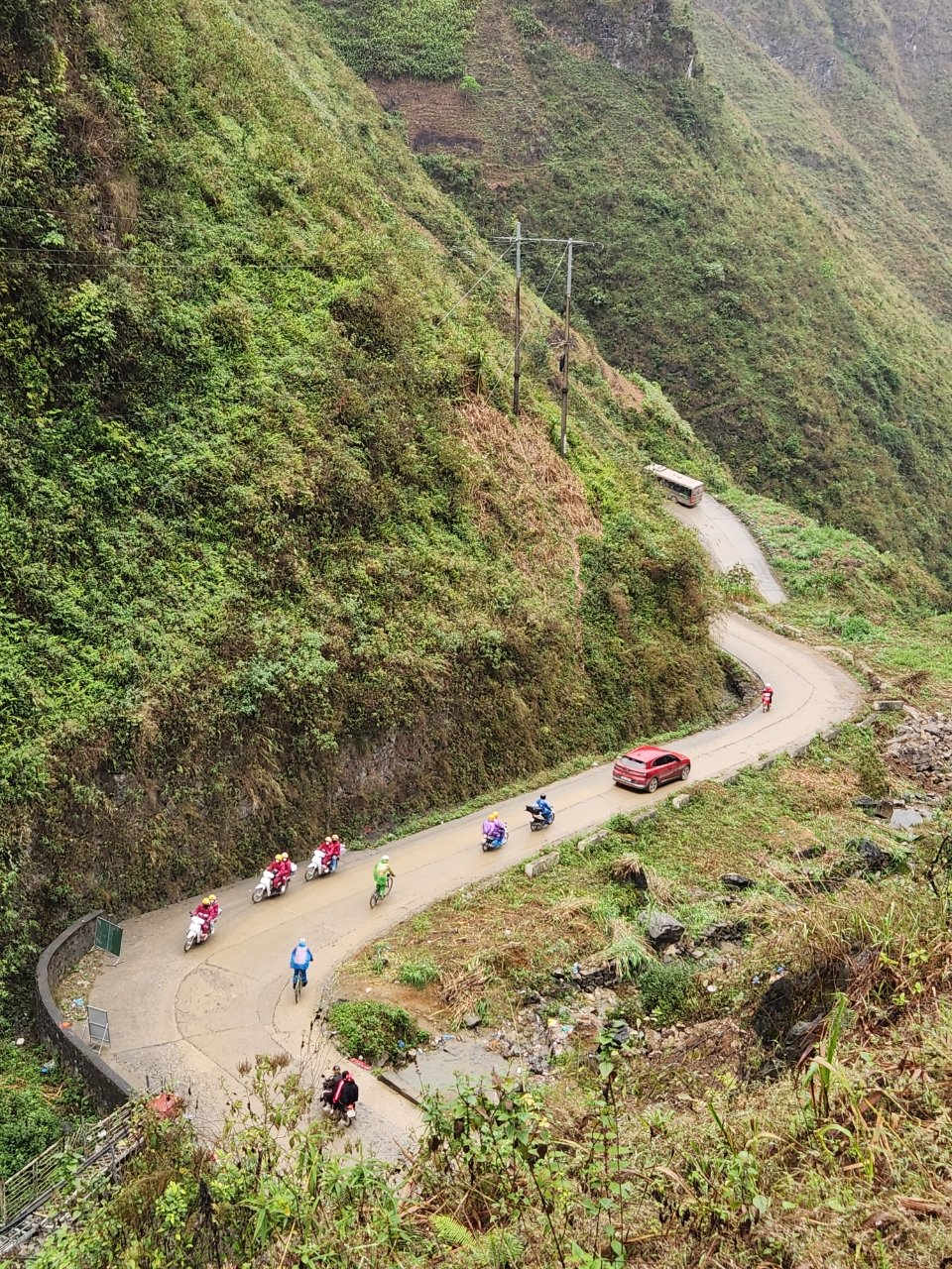 The Great Vietnam Ride: The Ultimate Guide to Biking from Hanoi to Ho Chi Minh