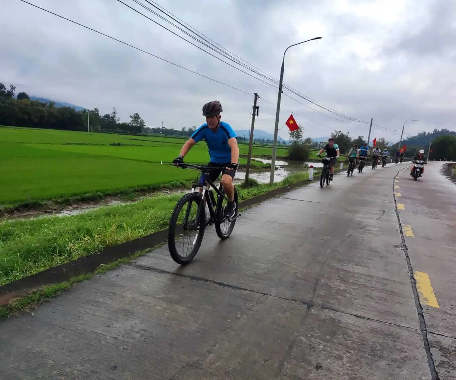 Vietnam Bike Tours for Seniors: Discover the Soul of Southeast Asia at Your Own Pace