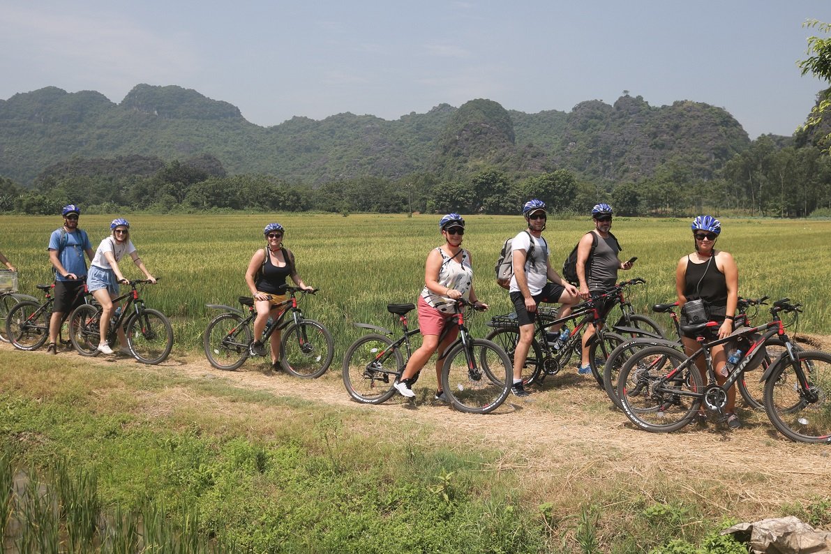Hanoi Cycling Tours 2026: Discover Vietnam's Capital by Bike