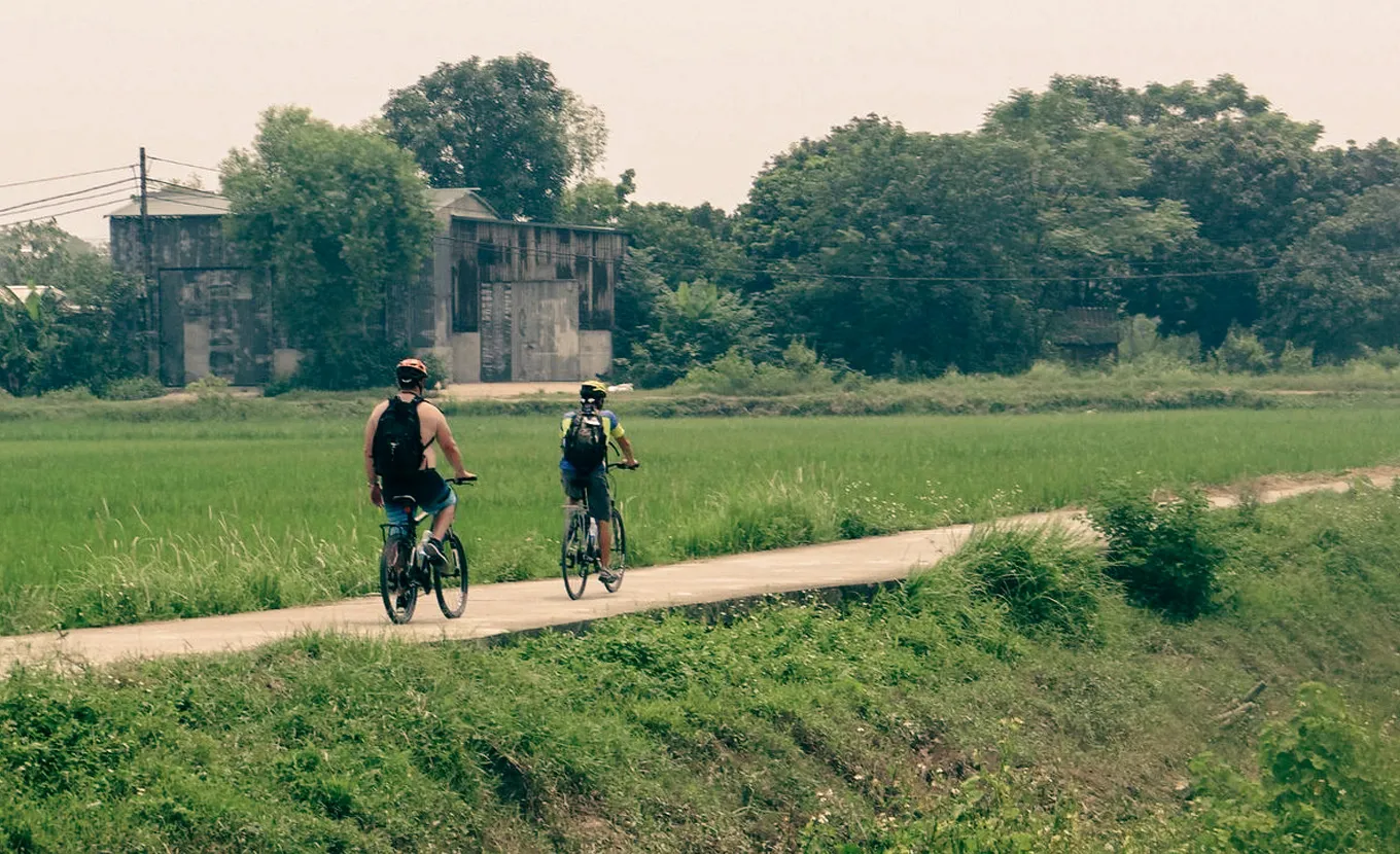 Half Day Hanoi Cycling Tour: Ultimate 4-Hour Adventure Guide