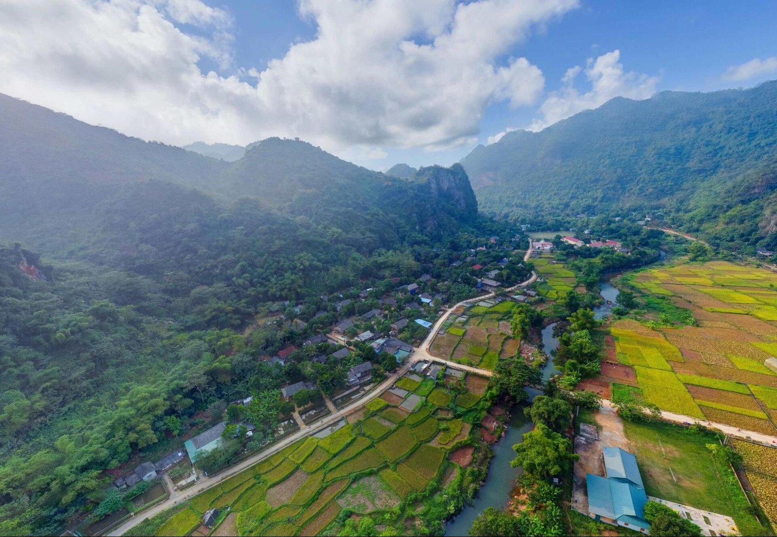 Luxury Cycling Holidays Mai Chau: The Ultimate Guide to Two-Wheel Opulence