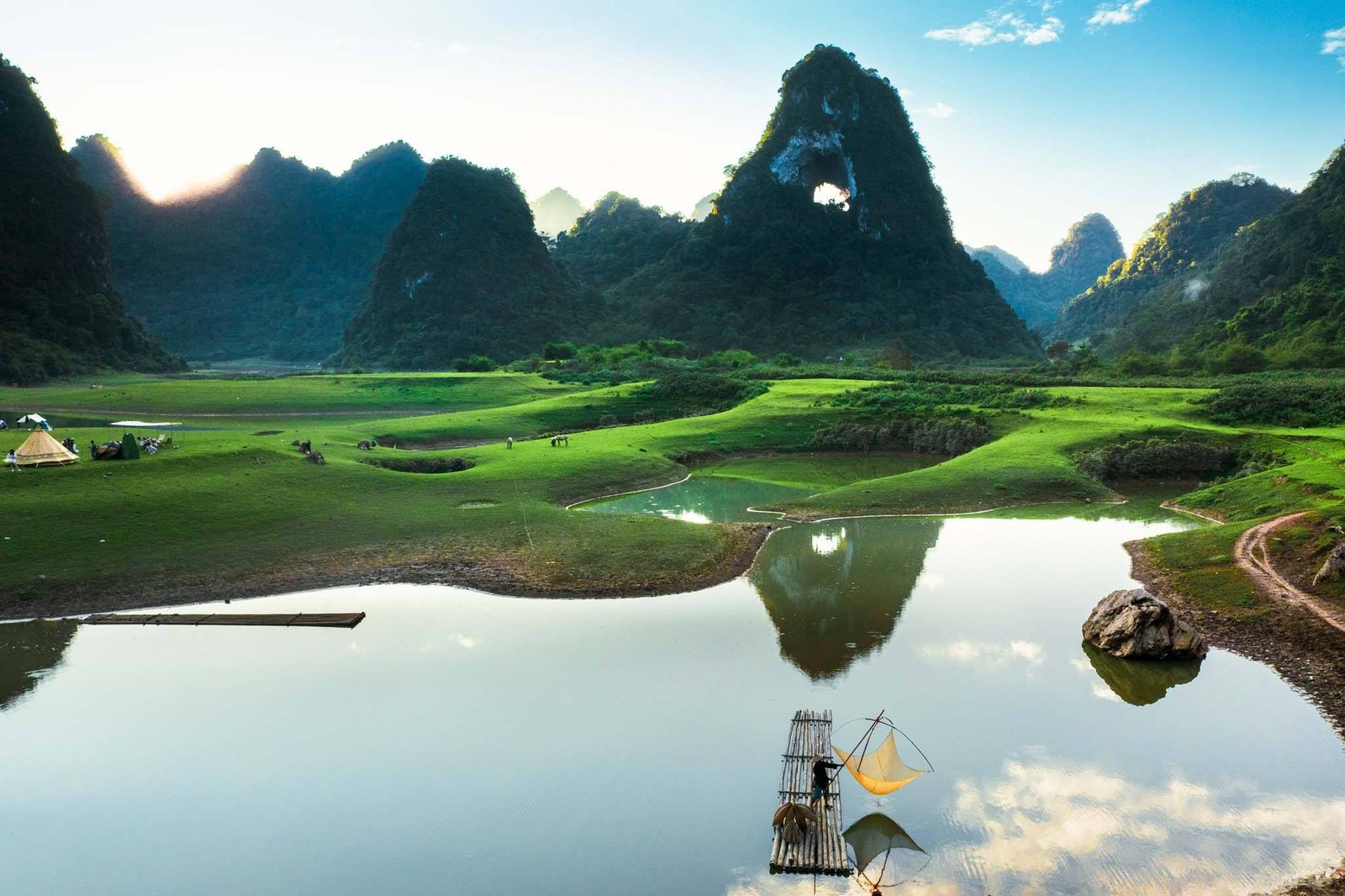 Cao Bang & Ha Giang Cycling Tours: The Ultimate Northern Vietnam Biking Guide