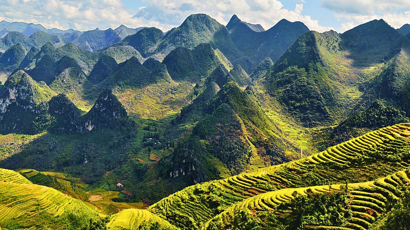 Ha Giang Electric Mountain Bike Tour: The Ultimate Frontier Ride