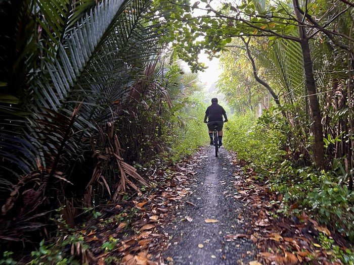 Vietnam Gravel Bike Tours: Connect Ancient Temples & Hidden Valleys