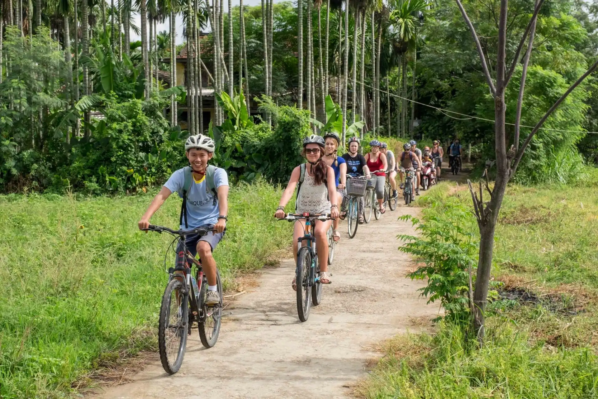 Climb Massive Mountain Passes with Smart Vietnam Ebike Cycling Tours