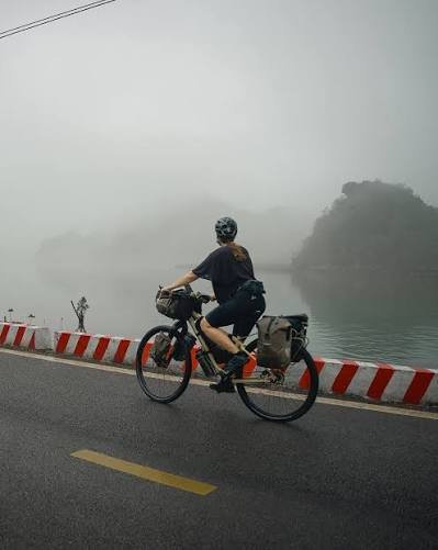 Pure Asphalt Adventure: 5-Day Vietnam Road Bike Cycling Holidays