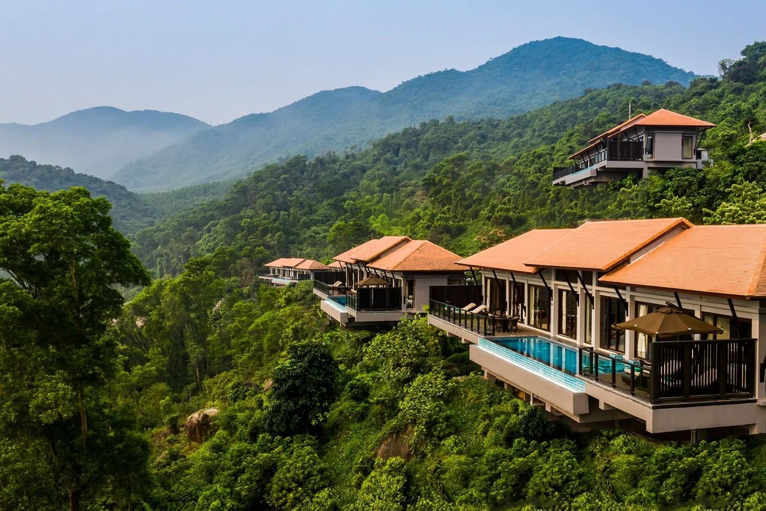 All-Inclusive Private Support Van: VIP Escorted Vietnam Cycling Luxury Tours