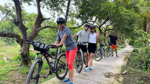 Mekong Delta Bike Tours: Pedal Along Canals & Tropical Orchards