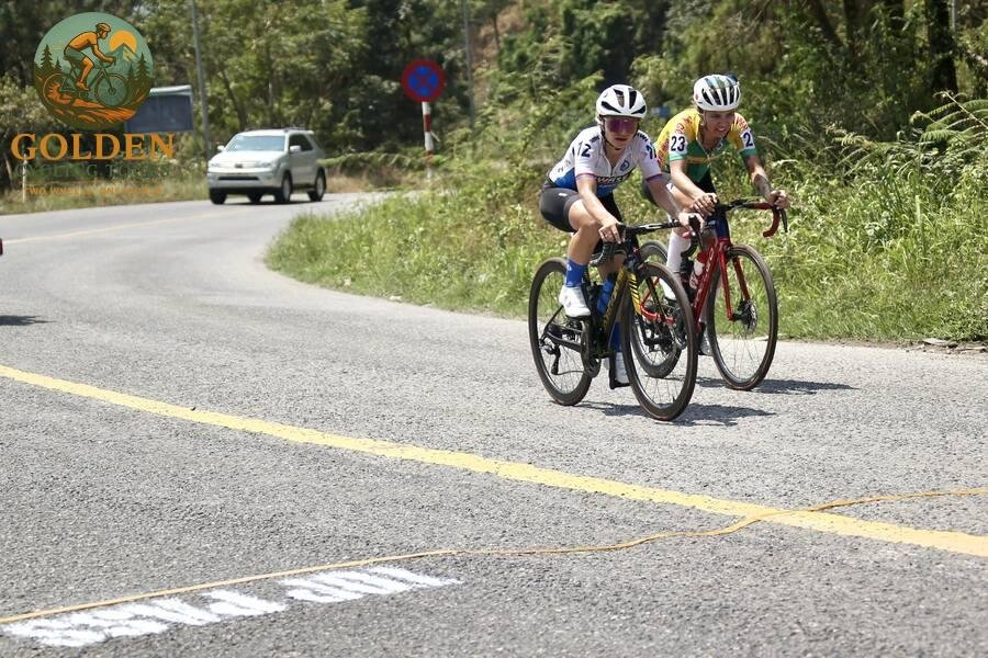Hue to Hoi An Heritage Cycling: Travel Like Royalty Guide