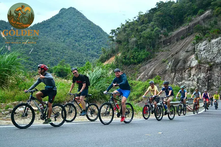 Saigon to Nha Trang Ocean Cycling: Speedboats & Ultra-Luxe Guide