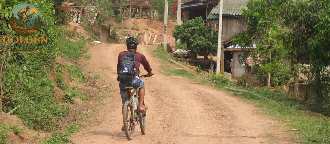 All-Inclusive Guided Laos Bike Tours for International Tourists