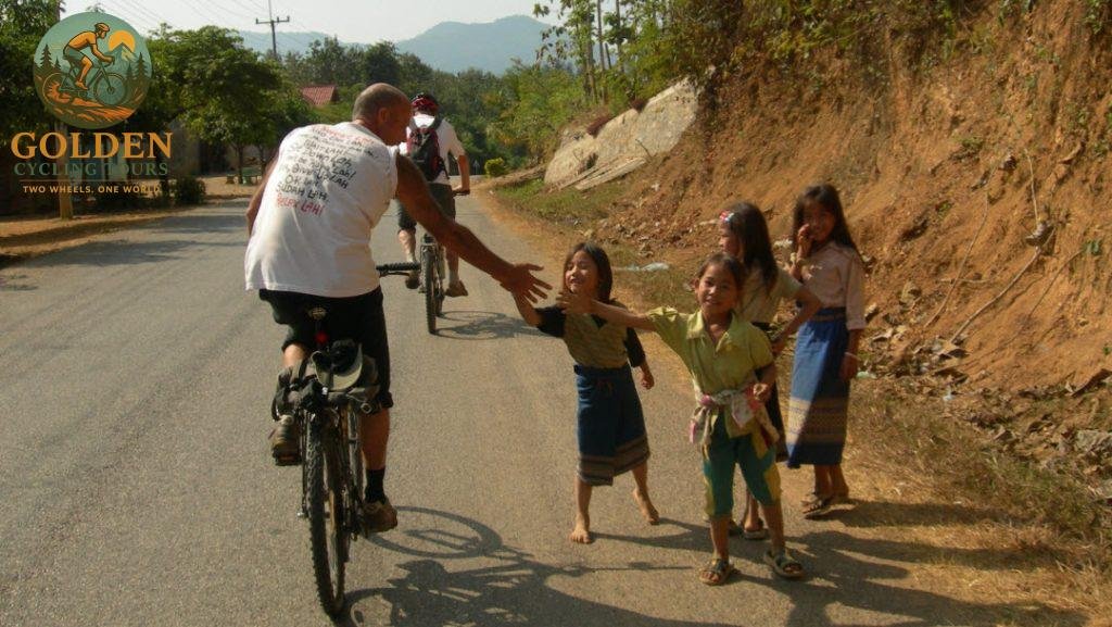 Sunset Vientiane E-Bike Tours: Escape the Afternoon Heat