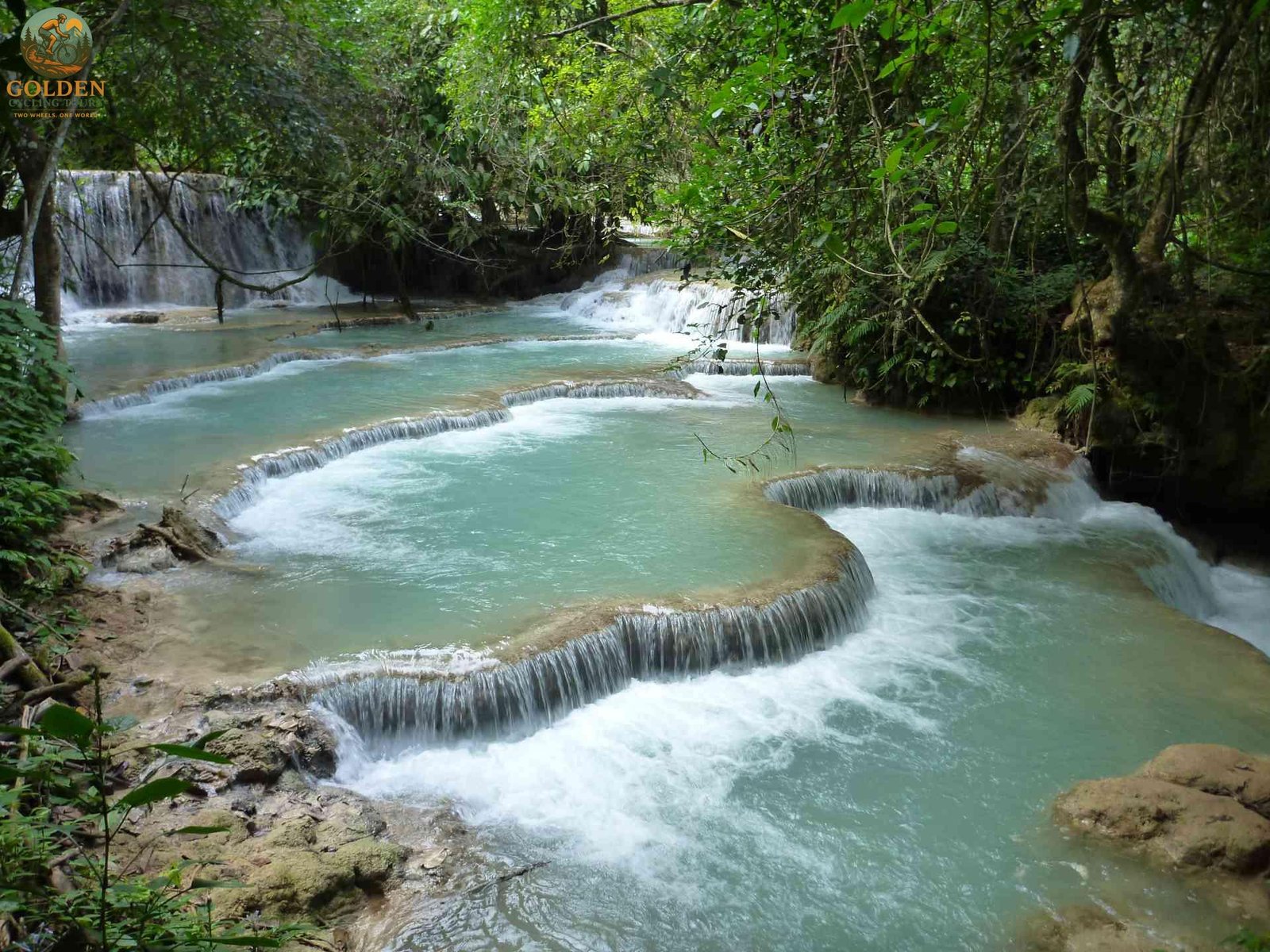 Ultimate Comfort: Private Tailor-Made Laos Cycling Luxury Tours