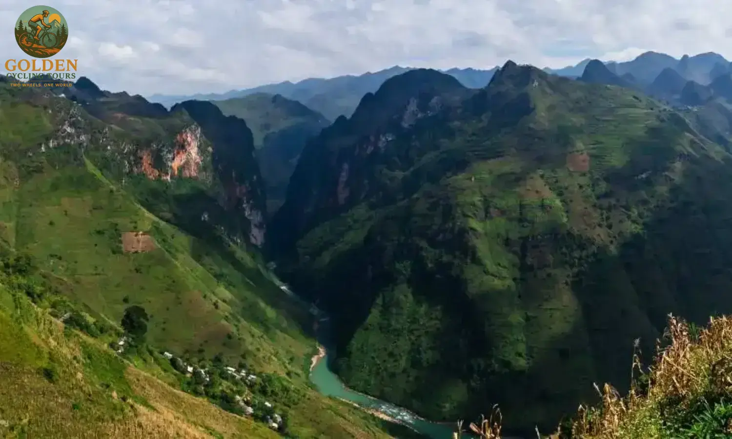 The Best Cycling Routes in Northern Vietnam: From Ha Giang to Mai Chau