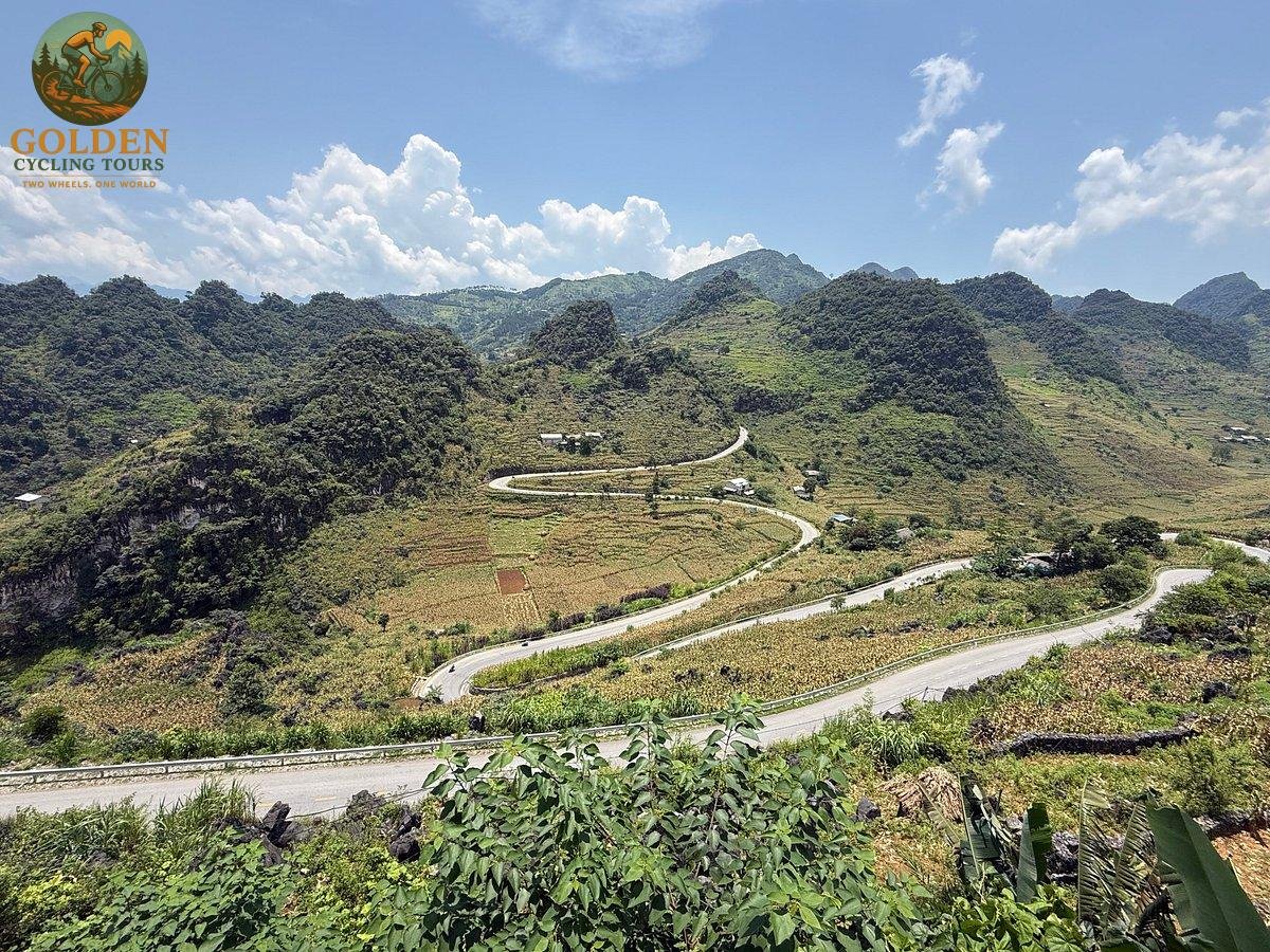 Ha Giang Bike Tour: The Ultimate Mountain Riding Guide