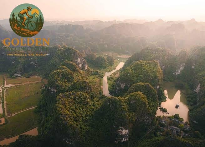 Ninh Binh Cycling and Ha Long Bay: Ultimate Vietnam Expedition