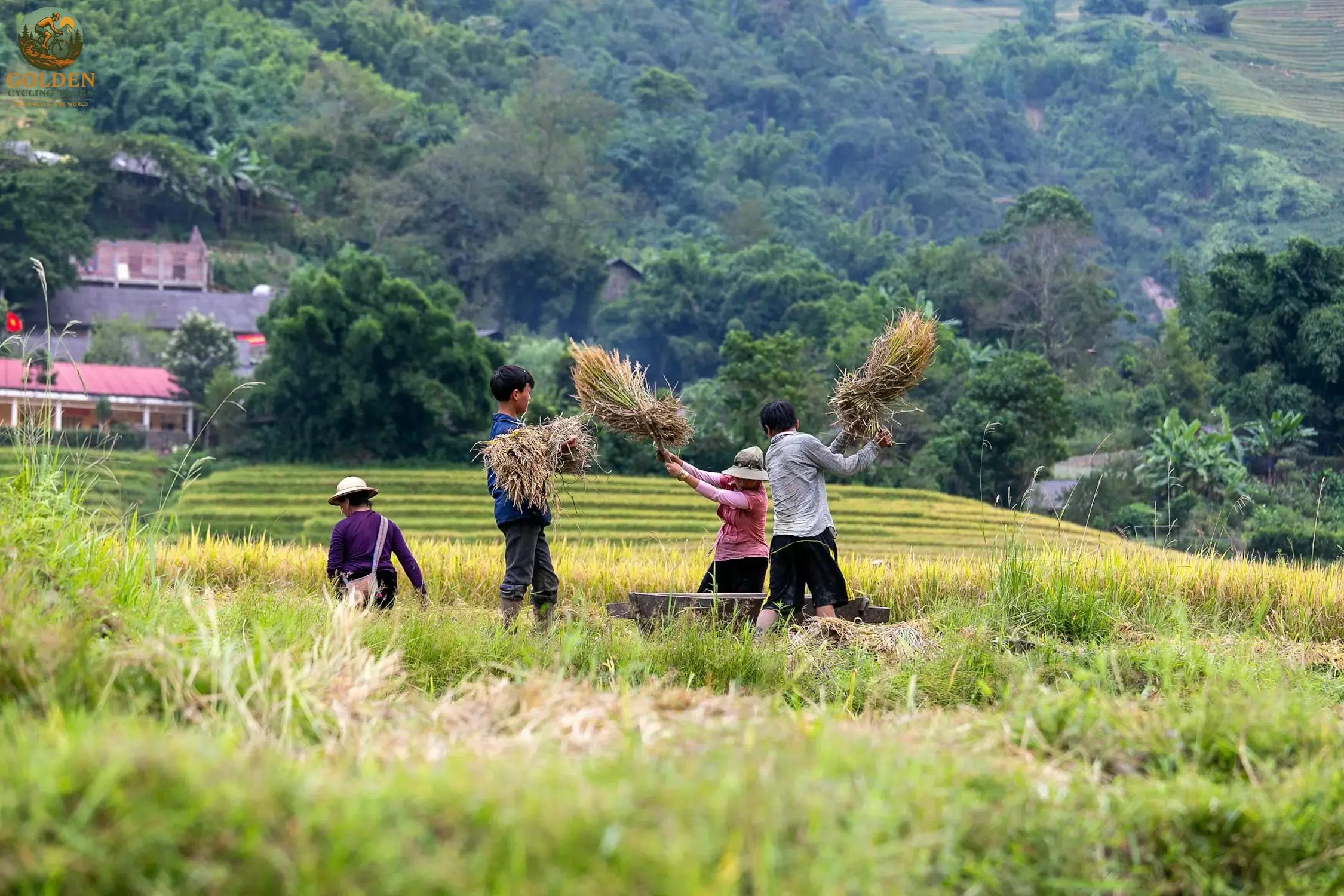 15 Days, 1,000 Kilometers: Riding Through Vietnam’s Remote Northeast