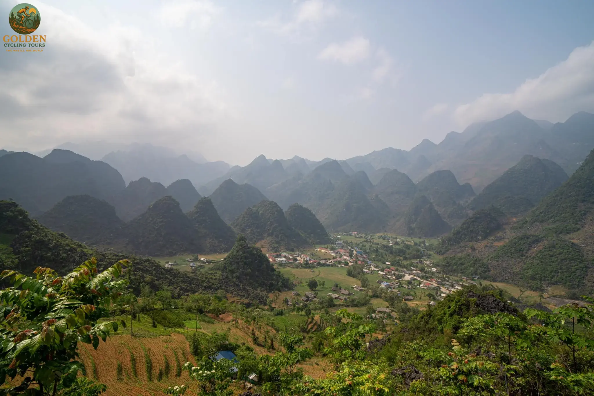 Ha Giang MTB Tour: Extreme Singletracks & Rocky Mountain Trails