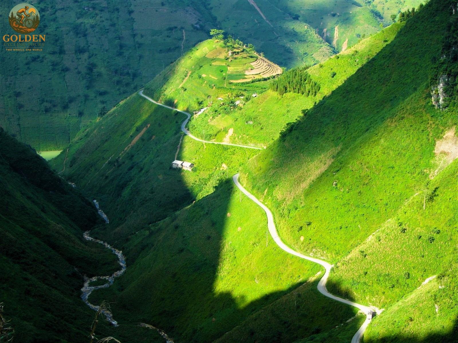 Ha Giang Mountain Bike Specialist: Guided Off-Road Journeys
