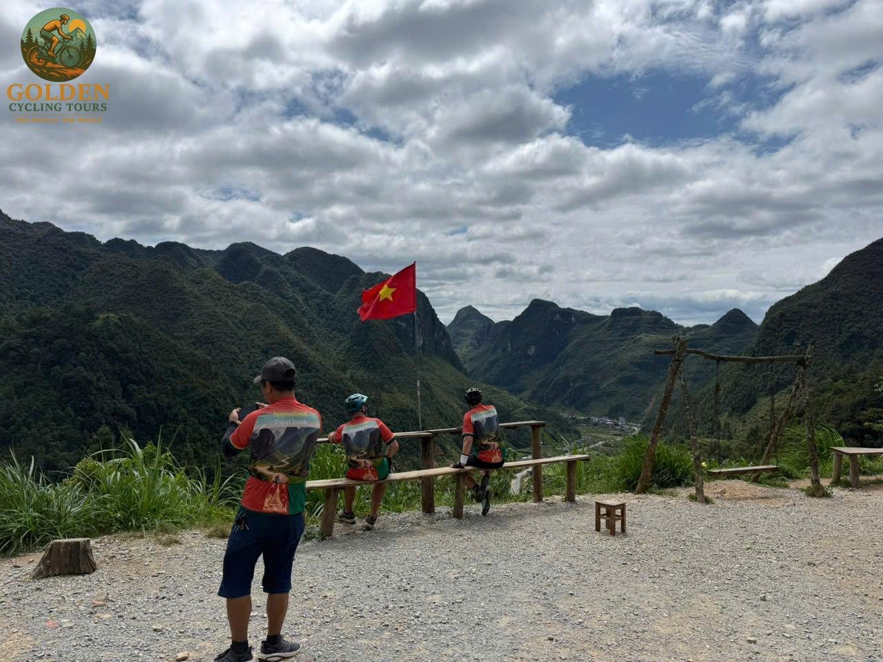 Cao Bang Cycling Tours: UNESCO Geopark Backroads & Valleys