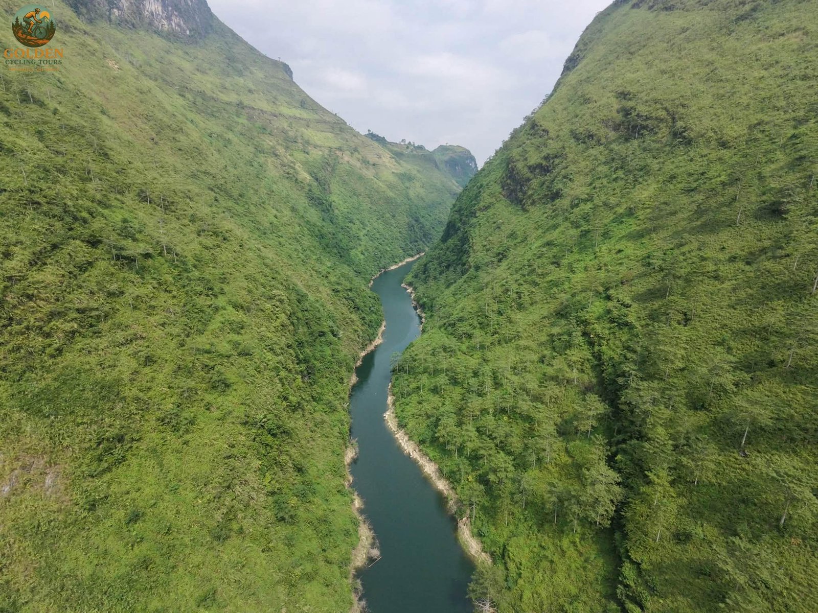 Vietnam Gravel Bike Tours: The Ultimate Backroad Guide